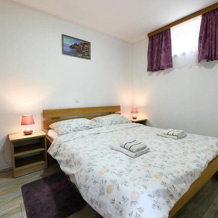 Apartman Jakov Rakovica Exteriér fotografie