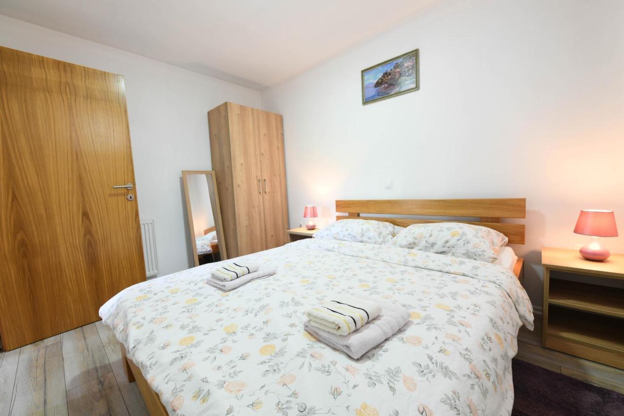 Apartman Jakov Rakovica Exteriér fotografie