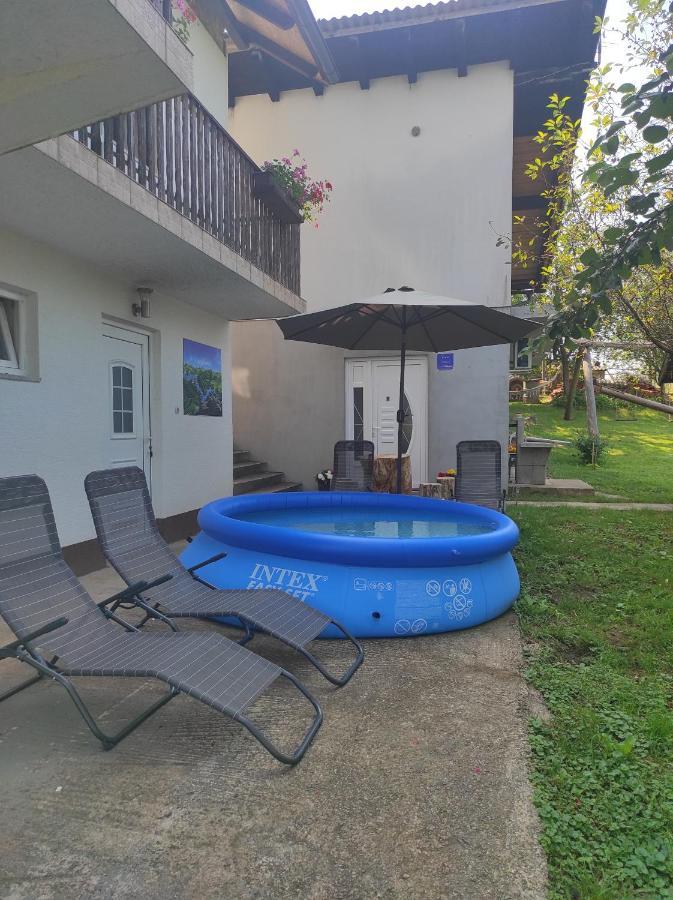 Apartman Jakov Rakovica Exteriér fotografie